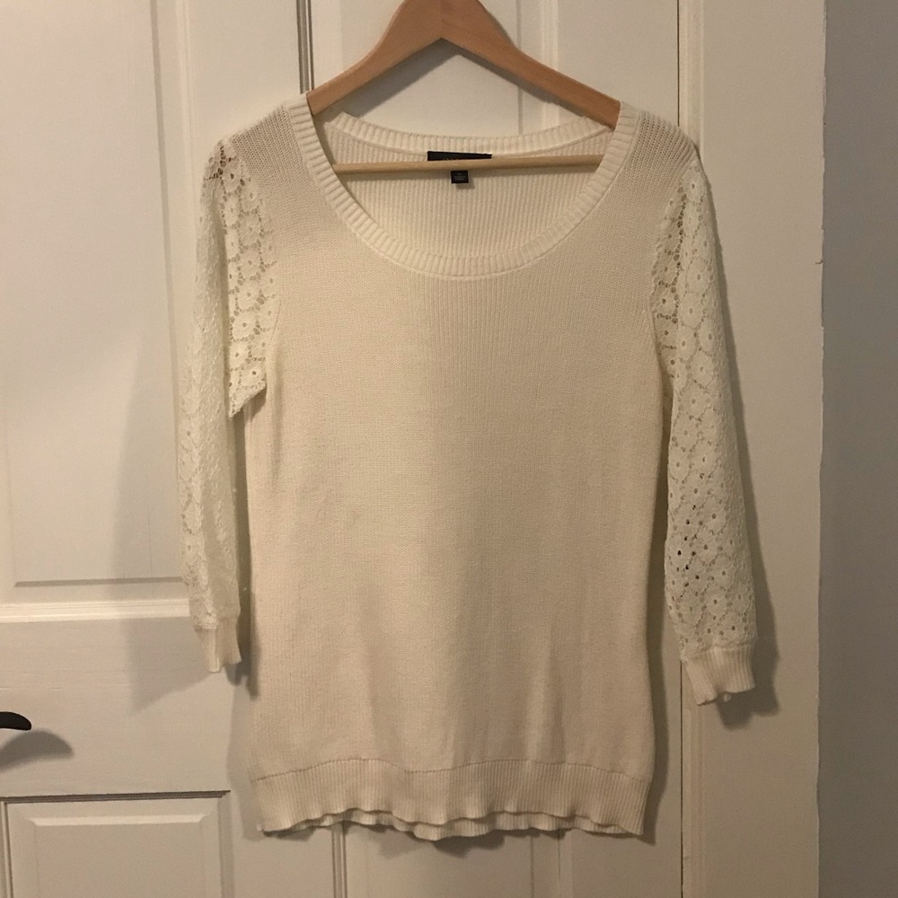 Final Price - Knit Sweater with Lace Sleeves